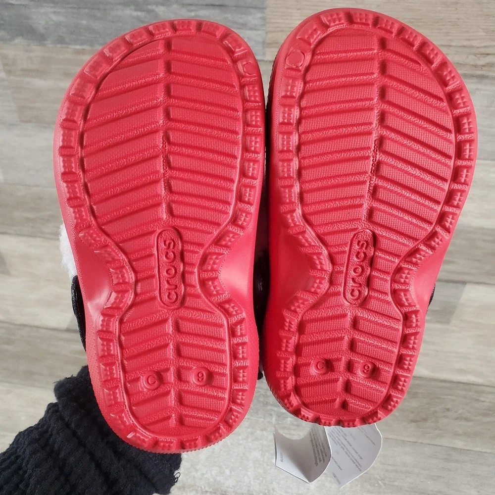 Crocs Classic Lined Santa Kids Clog Sz 9 C9 Red Round Toe Slip-On‎ Holiday